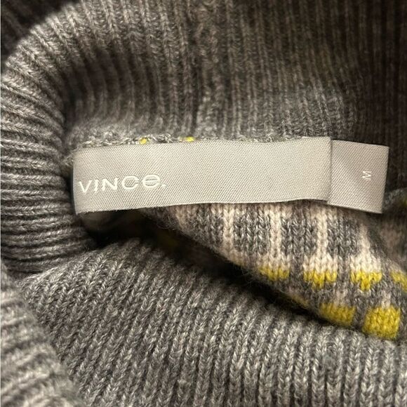 Vince Gray Wool Cashmere Turtleneck Striped Sweater Size Medium 365.00 MSRP - Picture 7 of 7